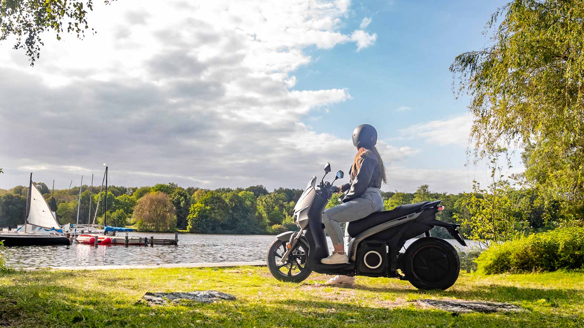 Endlich Frühling: Der Startschuss für Roller, Mopeds & Co. 🛵☀️💐